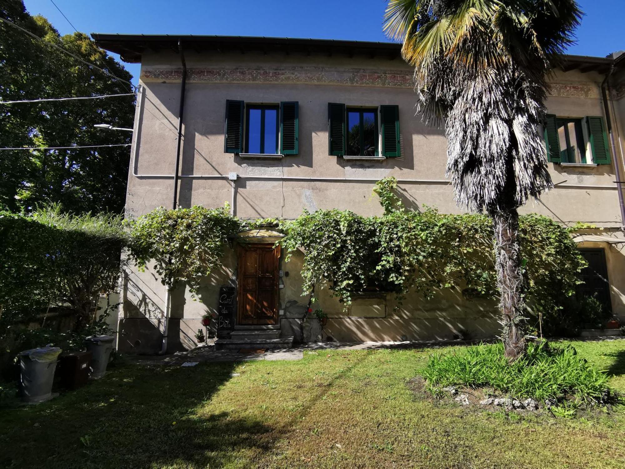 Curt Da Beta - Casa Vacanze Con Giardino In Corte Del XVIII Secolo Malnate Exterior foto